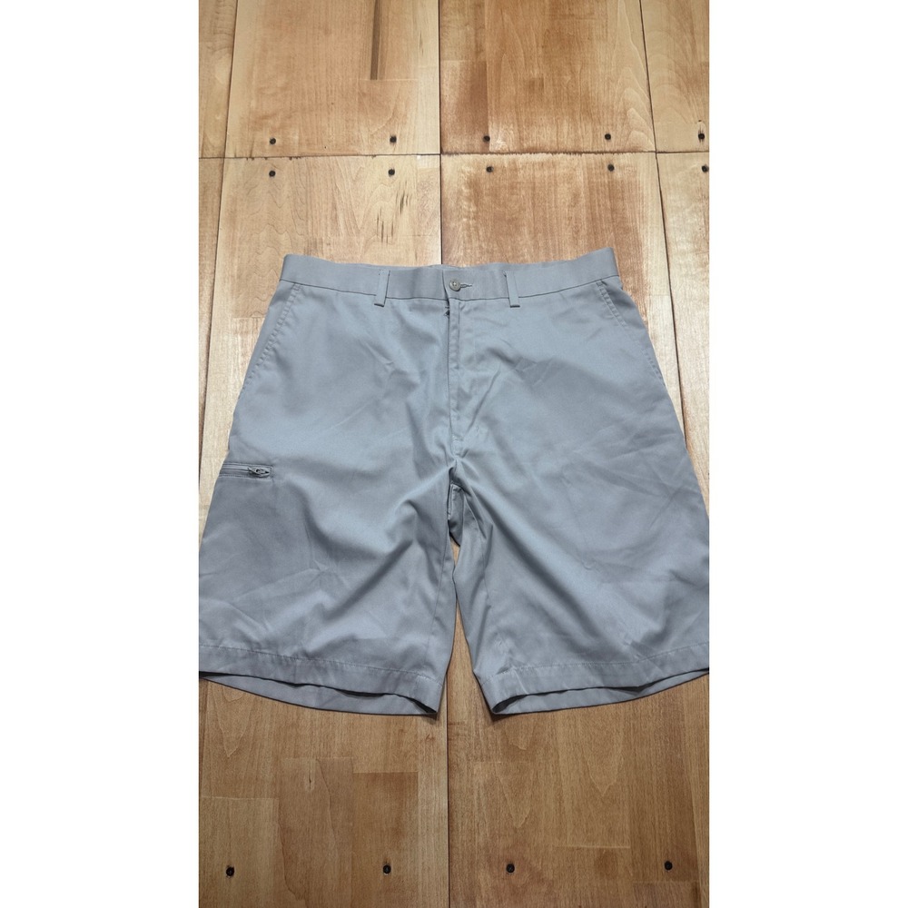 Champions Tour Mens Gray Golf Shorts Size 32 Performance Activewear Tech Fabric‎